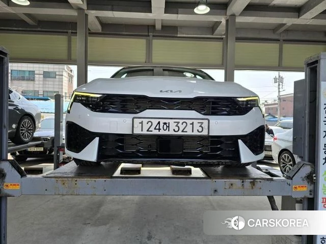 Kia K5 3rd generation 2024 Белый из Кореи