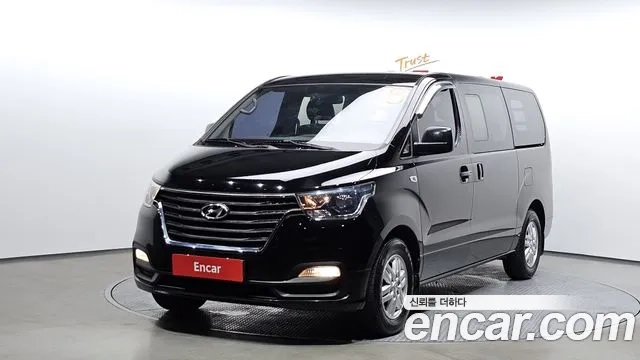 Hyundai The New Grand Starex 2018 Черный из Кореи