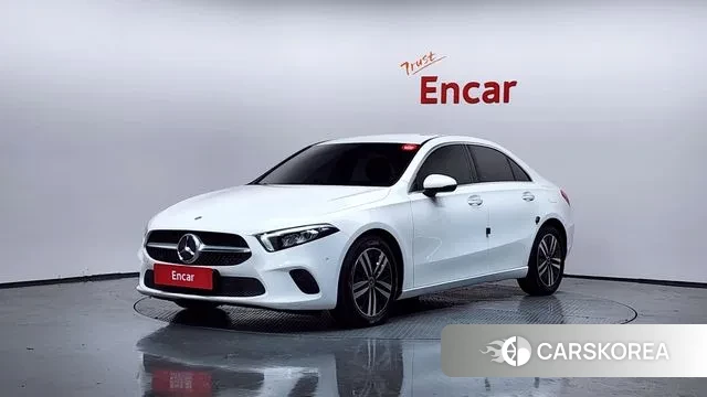 Mercedes-Benz A-Class W177 2021 Белый из Кореи
