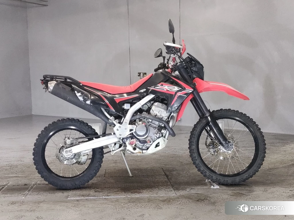 Проданный Honda CRF250L 2017 из Японии