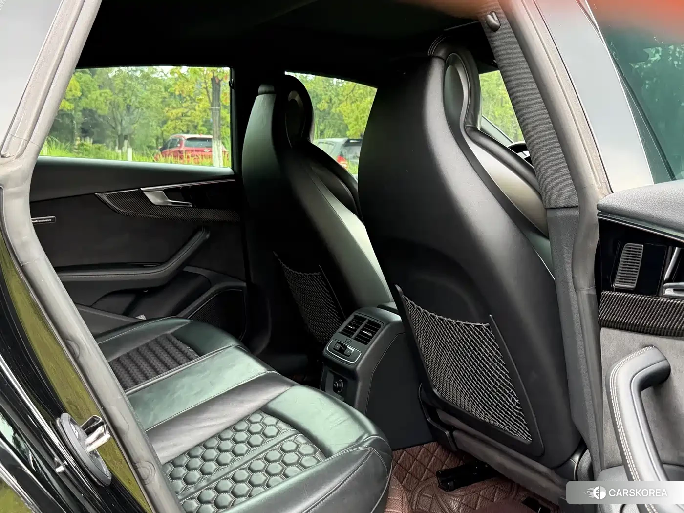 Audi RS 5 2023 Черный из Китая