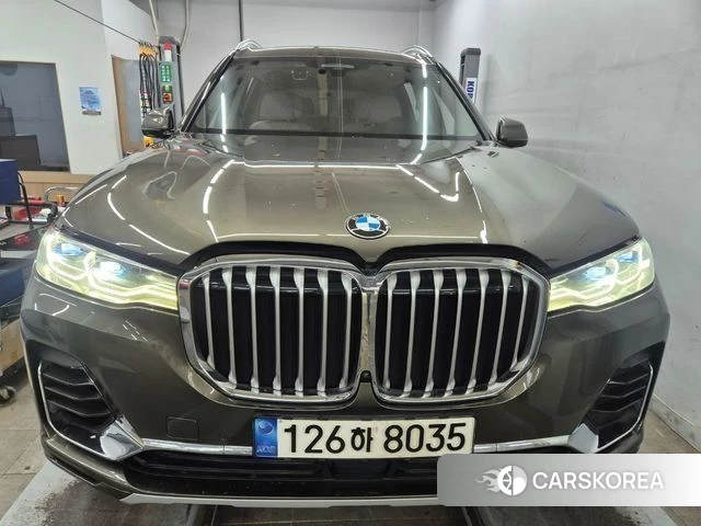 BMW X7 (G07) 2022 Песочный из Кореи
