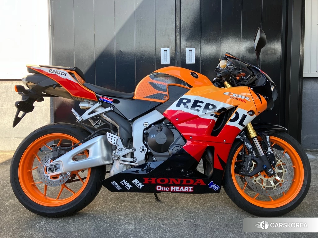Проданный Honda CBR600RR 2013 из Японии