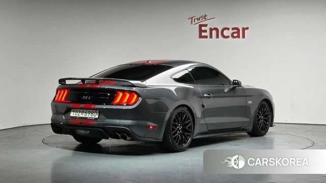 Ford Mustang 2019 Серый из Кореи