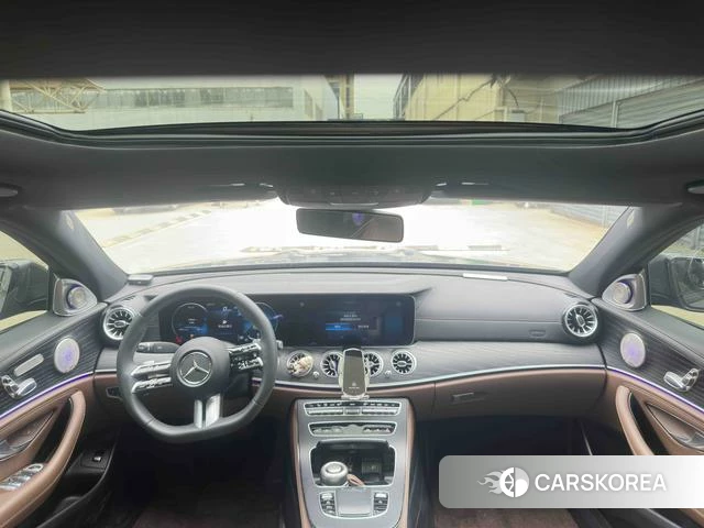 Mercedes-Benz E-class 2023 Темно-серый из Китая