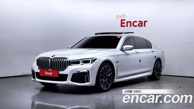 BMW 7 Series (G11) 2022 Белый из Кореи