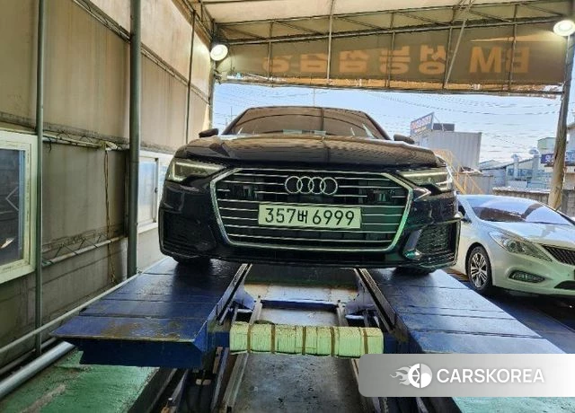 Audi A6 (C8) 2021 Синий из Кореи