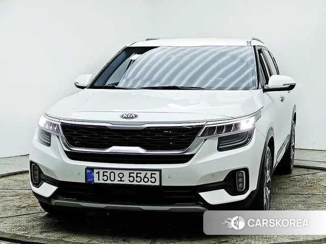 Kia Seltos 2021 Белый из Кореи