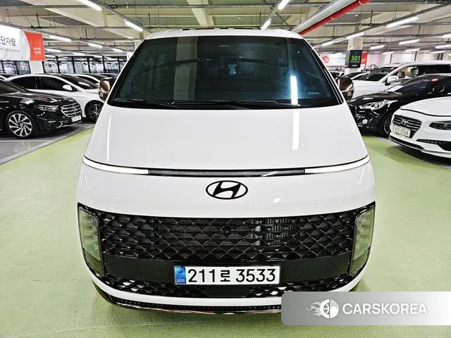 Hyundai Staria 2024 Белый из Кореи