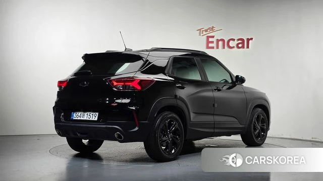 Chevrolet (GM Daewoo) Trailblazer 2022 Черный из Кореи
