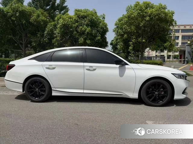 Honda Accord 2023 Белый из Китая