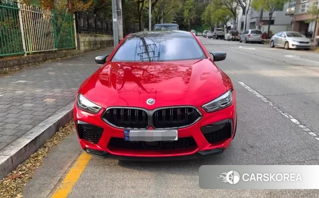 BMW M8 (G15) 2022 Небесно-голубой из Кореи