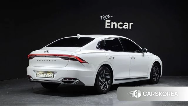 Hyundai The New Grandeur IG Hybrid 2022 Белый из Кореи