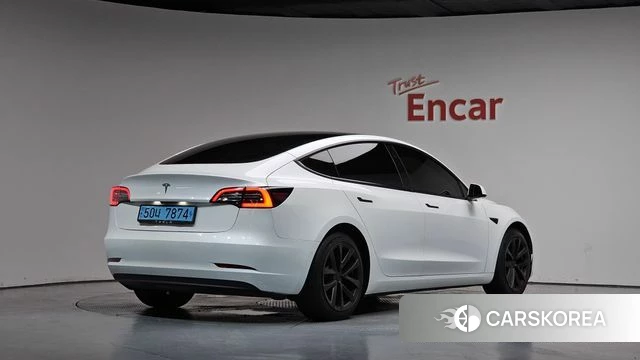 Tesla Model 3 2022 Белый из Кореи