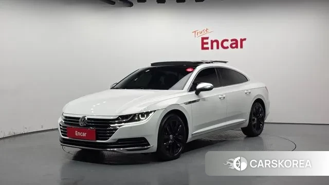Volkswagen Arteon 2019 Белый из Кореи