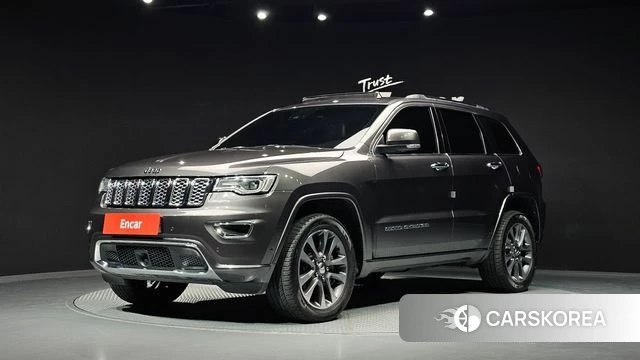 Jeep Grand Cherokee 2018 Серый из Кореи