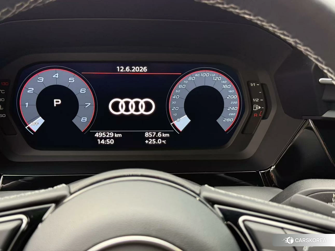 Audi A3 2023 Темно-серый из Китая