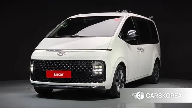 Hyundai Staria 2022 Белый из Кореи