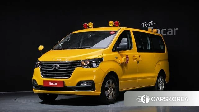 Hyundai The New Grand Starex 2018 Желтый из Кореи