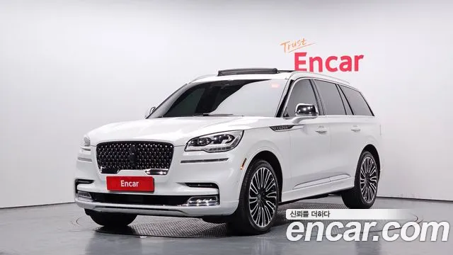Lincoln Aviator 2nd generation 2020 Белый из Кореи