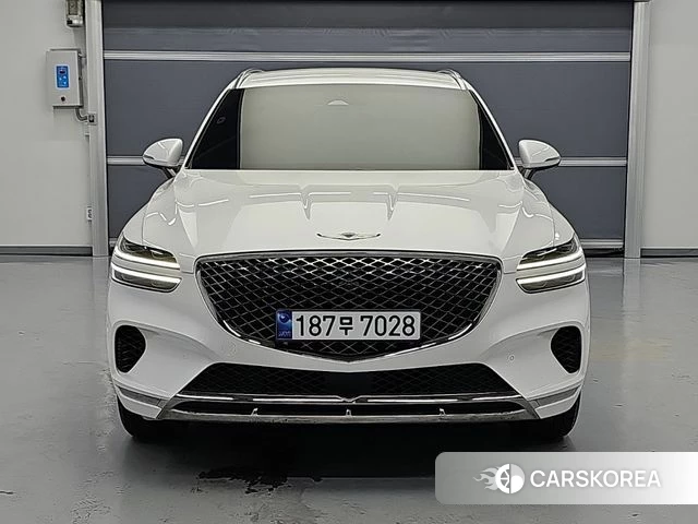 Genesis GV70 2023 Белый из Кореи