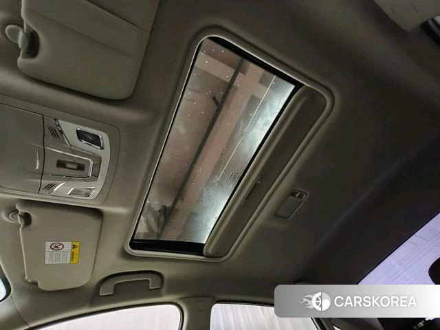 Nissan Xuan Yi 2019 Белый из Китая