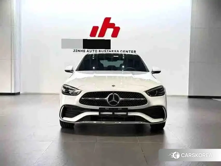 Mercedes-Benz C-class 2024 Белый из Китая
