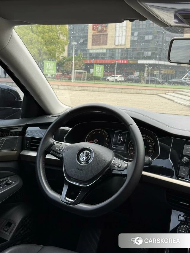 Volkswagen Passat 2019 Черный из Китая