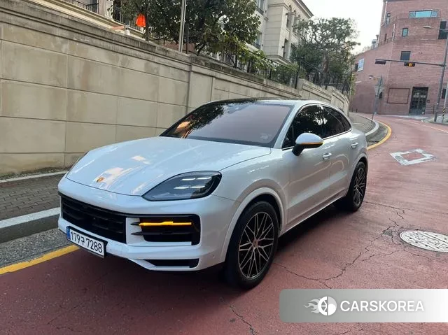 Porsche Cayenne (PO536) 2023 Белый из Кореи