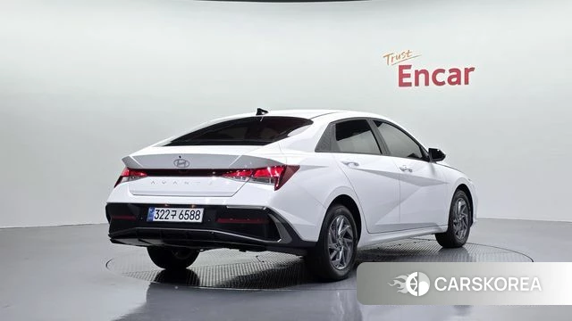 Hyundai The New Avante (CN7) 2026 Белый из Кореи