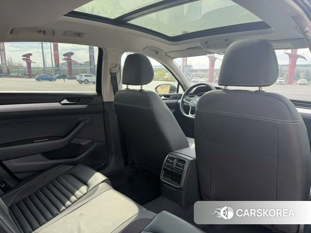 Volkswagen Magotan 2021 Черный из Китая
