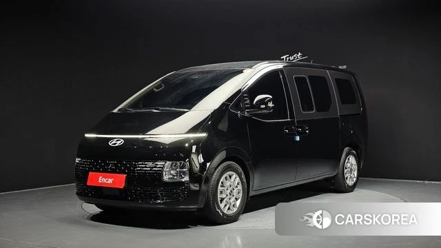 Hyundai Staria 2025 Черный из Кореи
