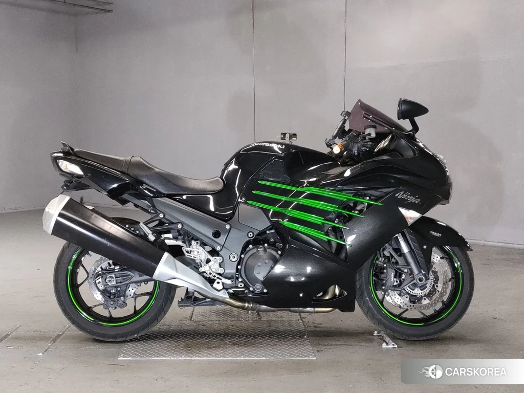 Проданный Kawasaki ZX-14R NINJA 2012 из Японии, фото 2