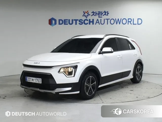 Kia Di Ol Nu Niro 2022 Белый из Кореи