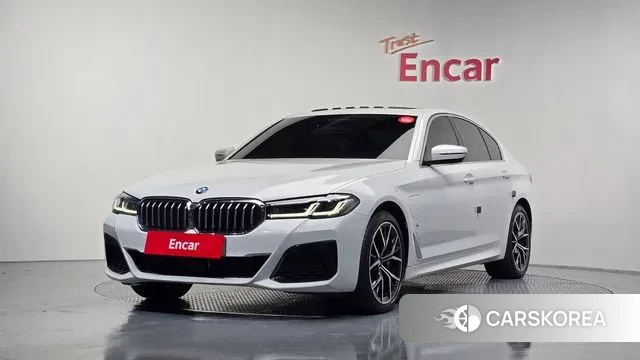 BMW 5 Series (G30) 2021 Белый из Кореи