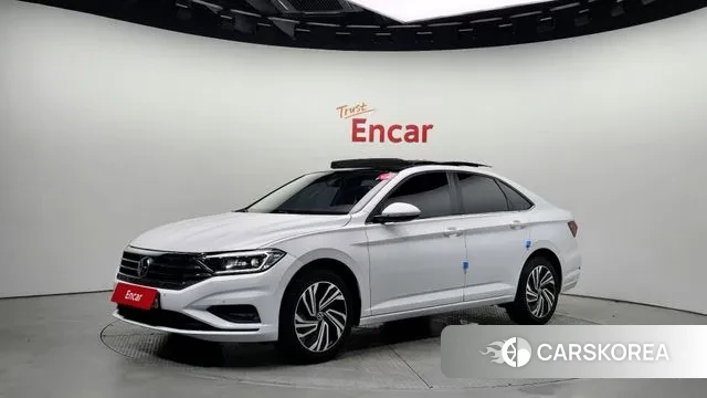 Volkswagen 7th Generation of Jetta 2021 Белый из Кореи