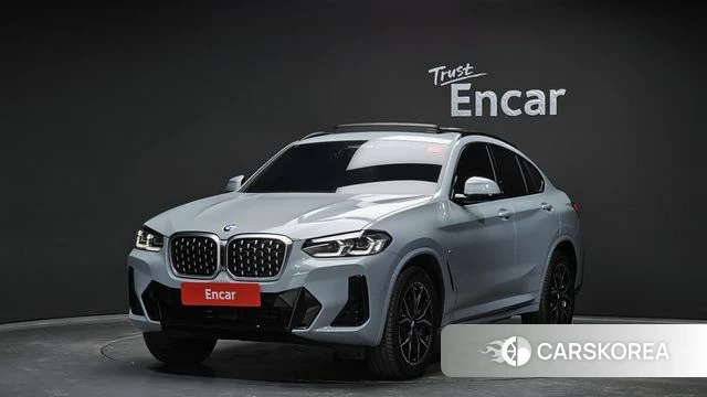 BMW X4 (G02) 2024 Серебристо-серый из Кореи