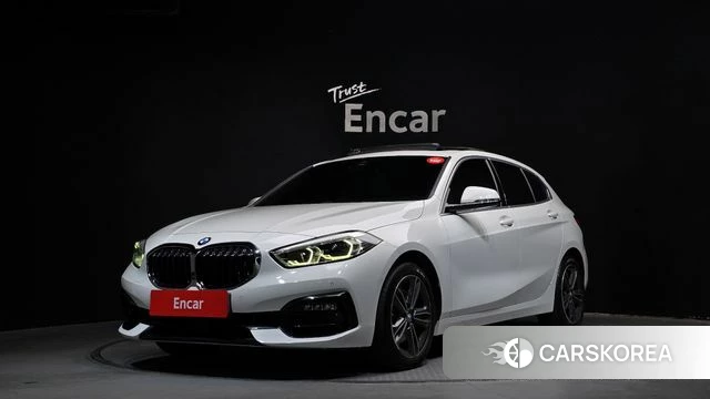 BMW 1 Series (F40) 2021 Белый из Кореи