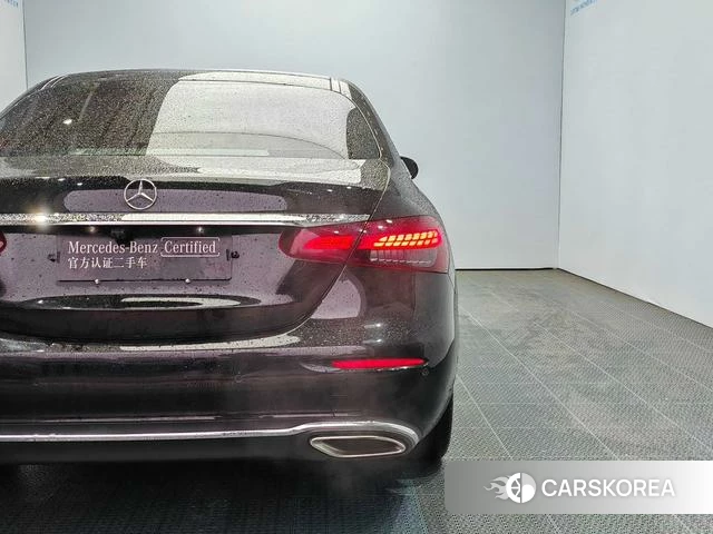 Mercedes-Benz E-class 2022 Черный из Китая