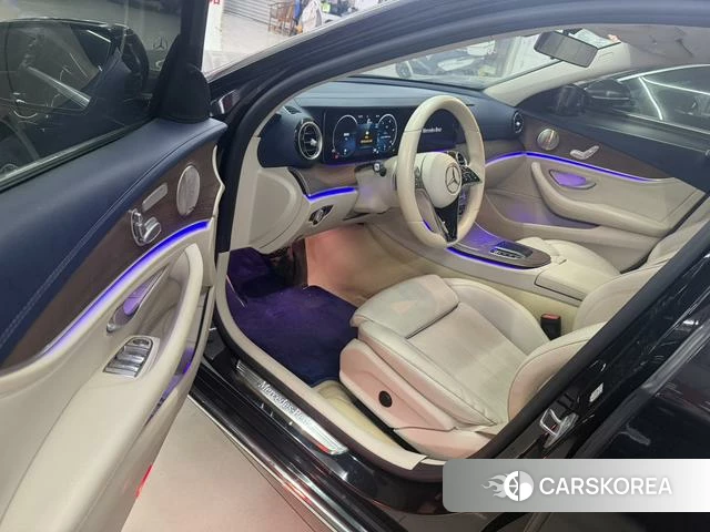 Mercedes-Benz E-class 2021 Черный из Китая