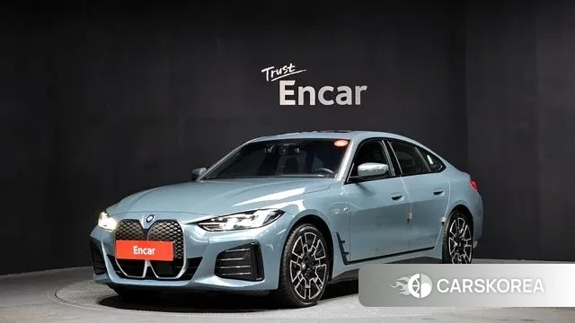 BMW i4 2025 Синий нефрит из Кореи