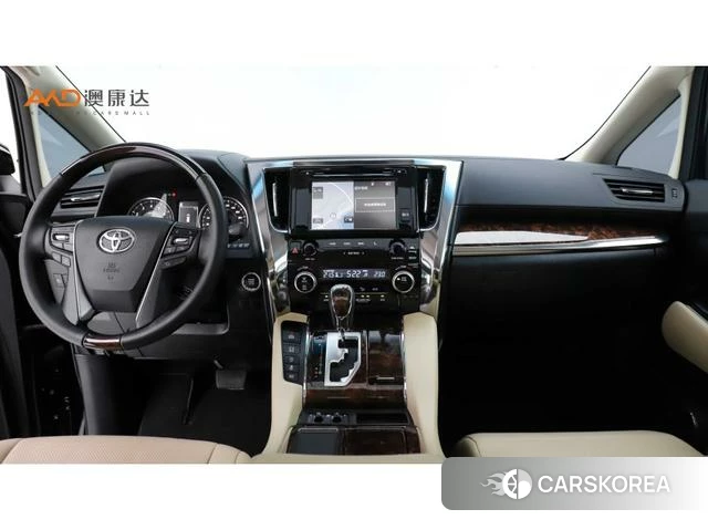 Toyota Elfa 2018 Черный из Китая