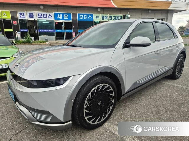 Hyundai Ionic 5 2021 Серебристо-серый из Кореи