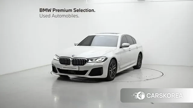 BMW 5 Series (G30) 2023 Белый из Кореи