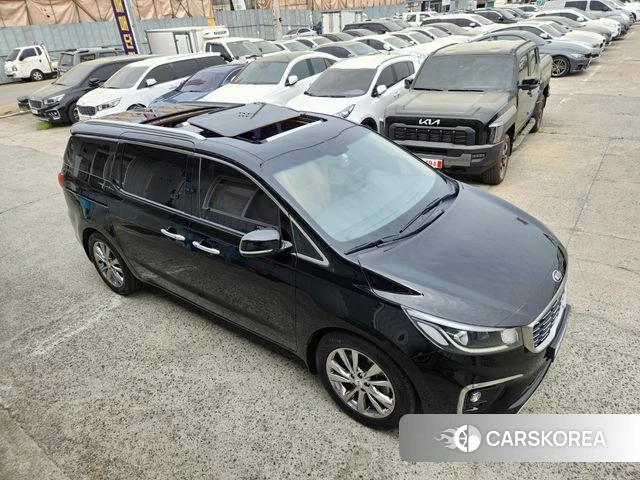 Kia The New Carnival 2018 Черный из Кореи