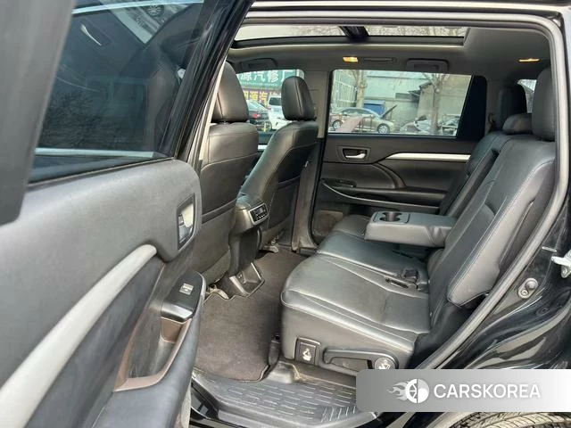 Toyota Highlander 2020 Черный из Китая