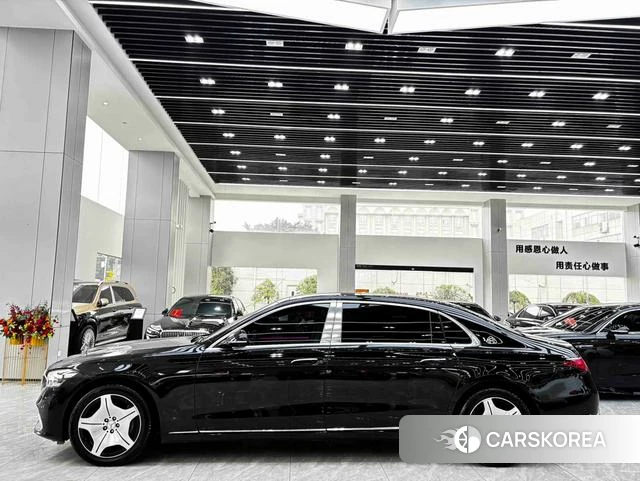 Mercedes-Benz Maybach S-class 2024 Черный из Китая