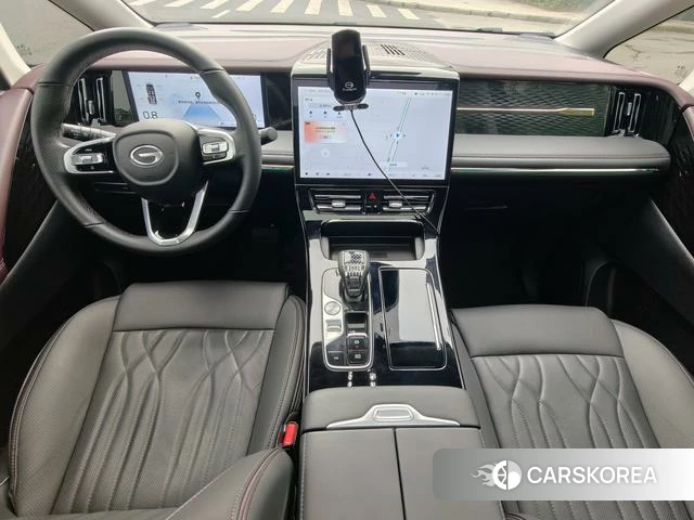 GAC Trumpchi Trumpchi M8 2024 Черный из Китая