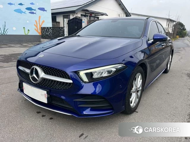 Mercedes-Benz Class A 2021 Синий из Китая