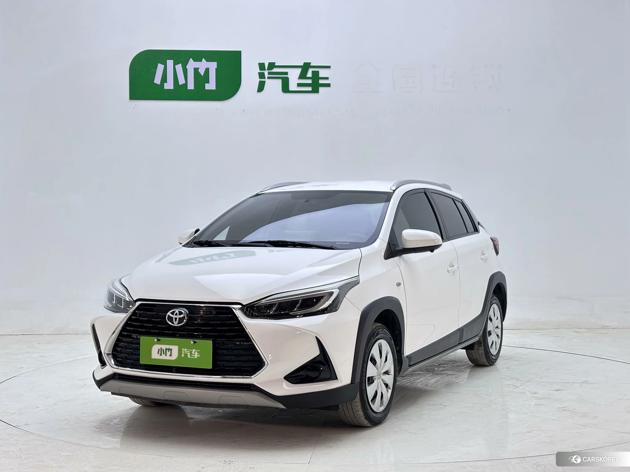 Toyota YARIS L Zhixuan 2021 Белый из Китая